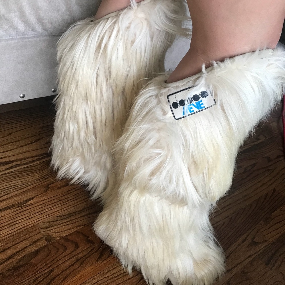 70s Fur Covered Yetti Boots by Diadora Neve❤️🎉🎊